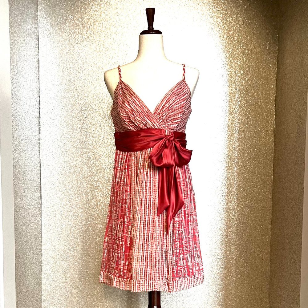 BCBG Max Azria, Size 10, Chiffon & Satin Dress.